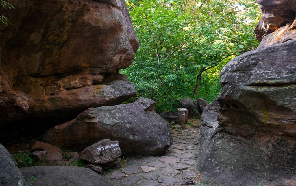 Bhimbetka rock shelters