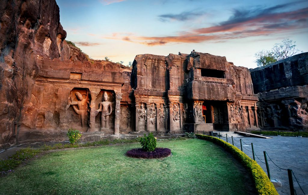 Ajanta Caves, Maharashtra